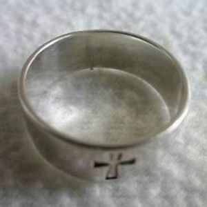 Women's James Avery Incised Cross Band Sz 6