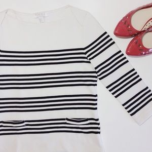 ▫️STYLE STAPLES HP▫️Black + White Stripe Shirt