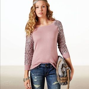 American Eagle Sweater