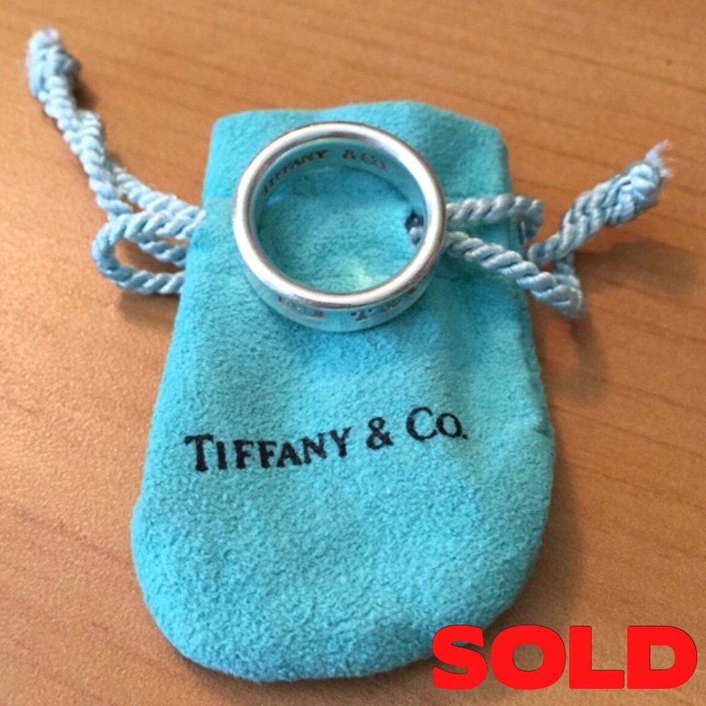 ❌SOLD❌Tiffany Beveled Ring - Picture 1 of 4