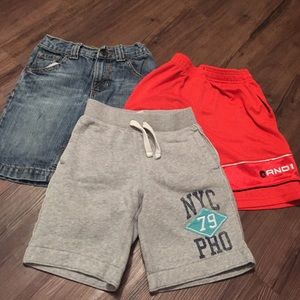 Boys shorts bundle ! 3pair