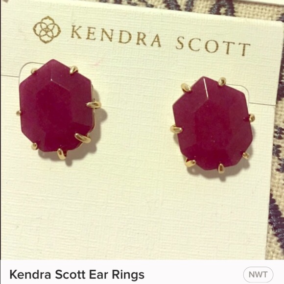 Kendra Scott Maroon studs ON RESERVE. Not for sale