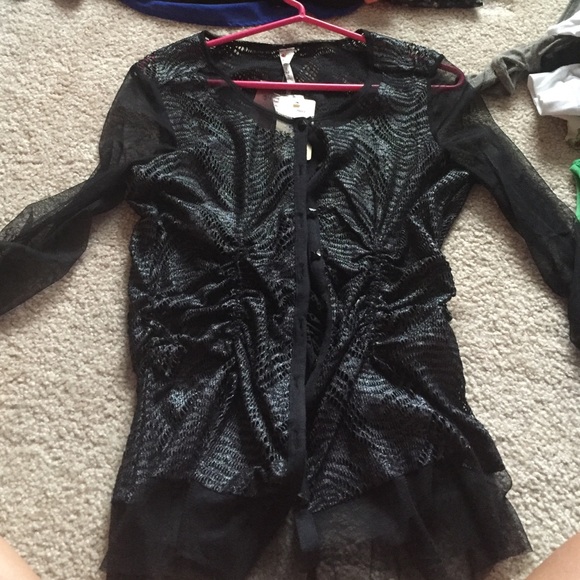Long sleeve dress shirt