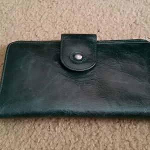 Almost brand new wristlet.  Only used once.