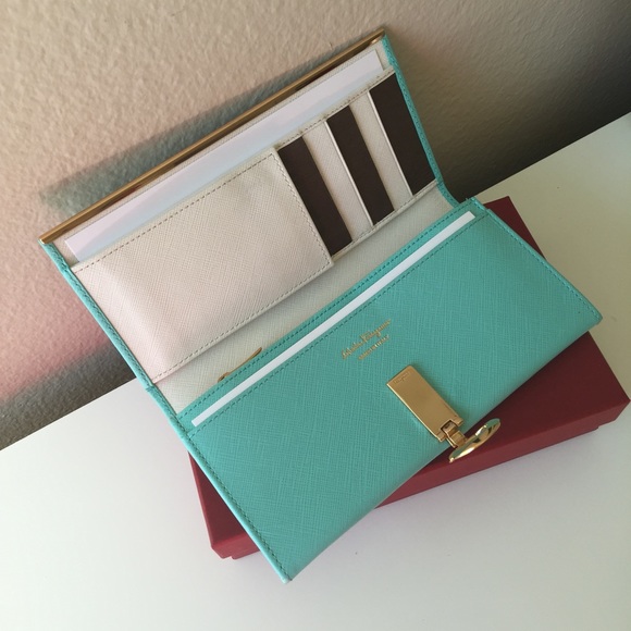 Salvatore Ferragamo wallet - Picture 2 of 4