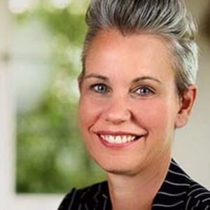 Meet your Posher, Victoria