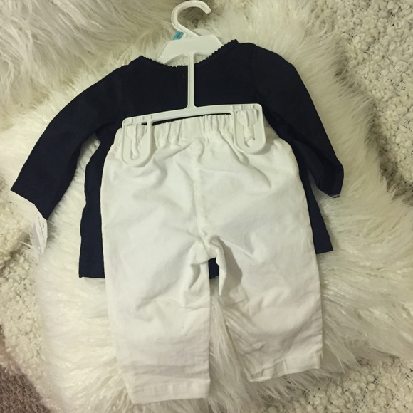 Carter's Baby set - Picture 2 of 2