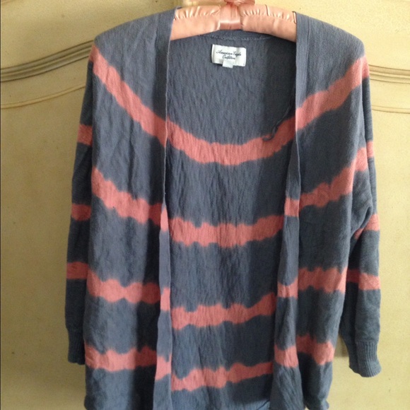American Eagle tye dye style Cardigan
