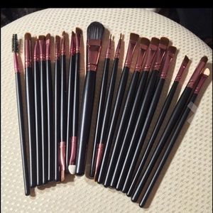 Set of 20pcs Rose Gold makeup brush