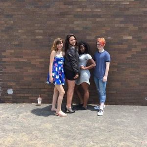Meet your Posher, Gabriela