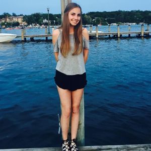 Meet your Posher, Samantha