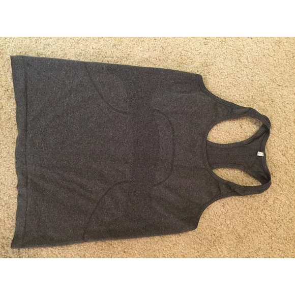 Lululemon run swiftly tank