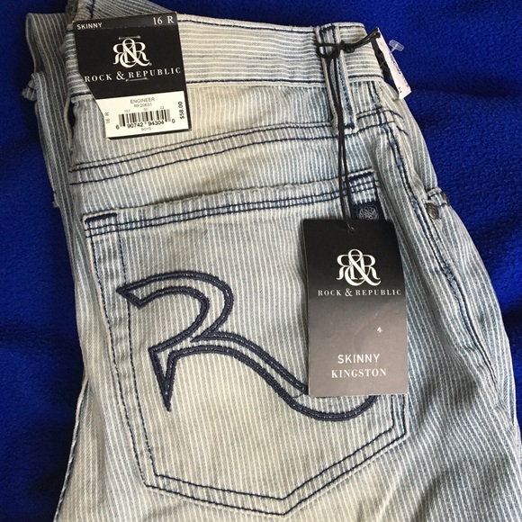Rock & Republic Other - Rock & Republic light washed jeans