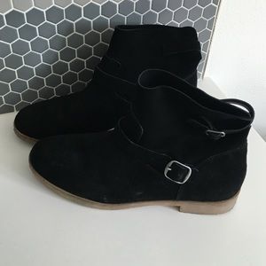 Like new Lucky Brand booties