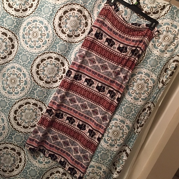 Maxi skirt