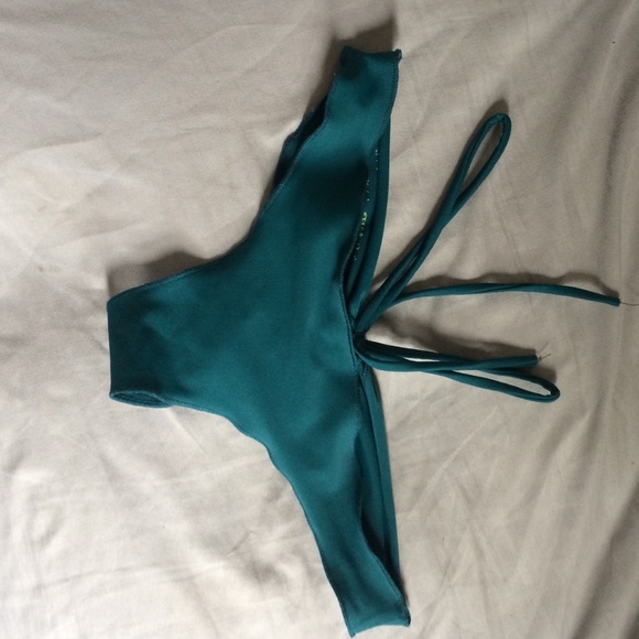 Stone fox bottoms