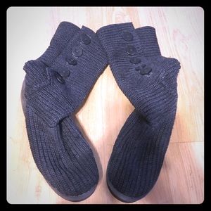 UGG Australia Gray Classic Cardy Button Up Boots