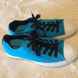 Converse Lo Top Sneakers