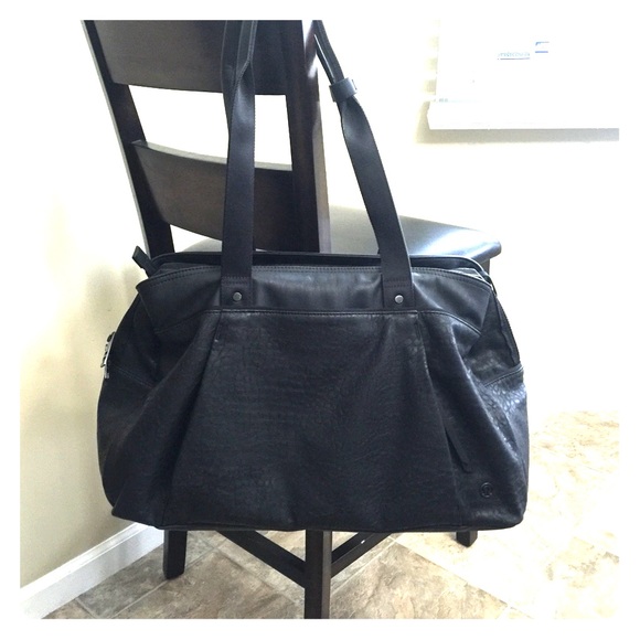 Lululemon Om the day bag