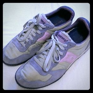 Lavender Saucony Shoes