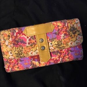 Floral wallet
