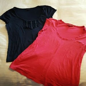 Set of 2 Banana Republic tees 👕👕
