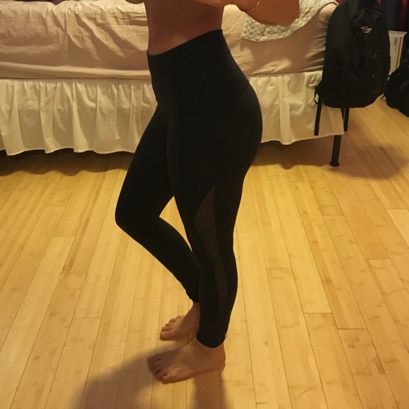 Lululemon making moves tight