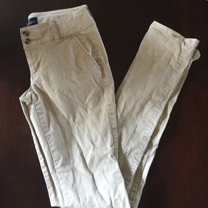 American eagle skinny leg khaki pant