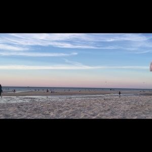 Meet your Posher, Carrie