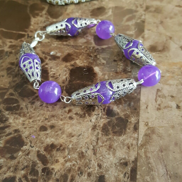 Necklace Set - Picture 2 of 2