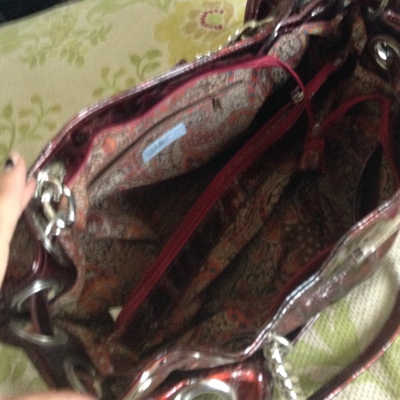 Handbag - Picture 2 of 4