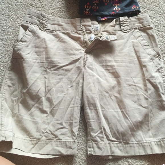 Khaki shorts