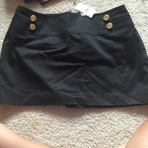 Black mini skirt
