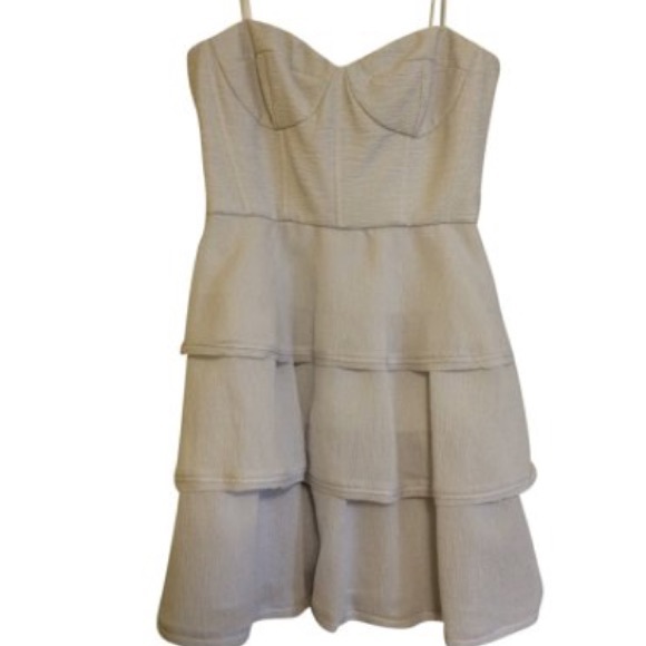 BCBG Jacklyn Tiered Ruffle Dress - Picture 3 of 3