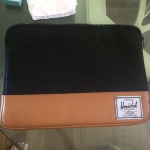 13" Herschel Laptop Case
