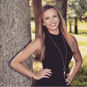 Meet your Posher, Aleah