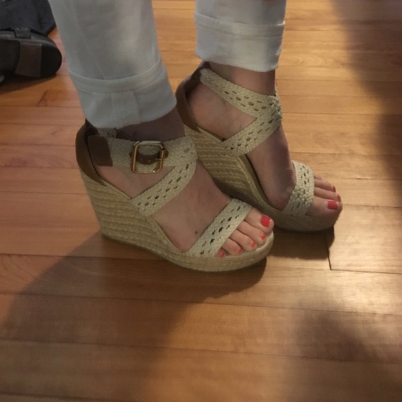 Steve Madden size 10 rope 4" Espadrilles - Picture 3 of 4