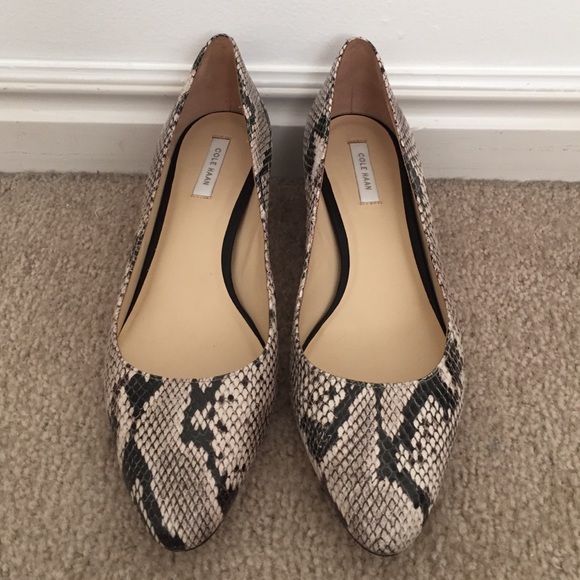 Cole Haan Shoes - Cole Haan Catalina wedge, sz 7.5 Cole Haan Shoes - Cole Haan Catalina wedge, sz 7.5