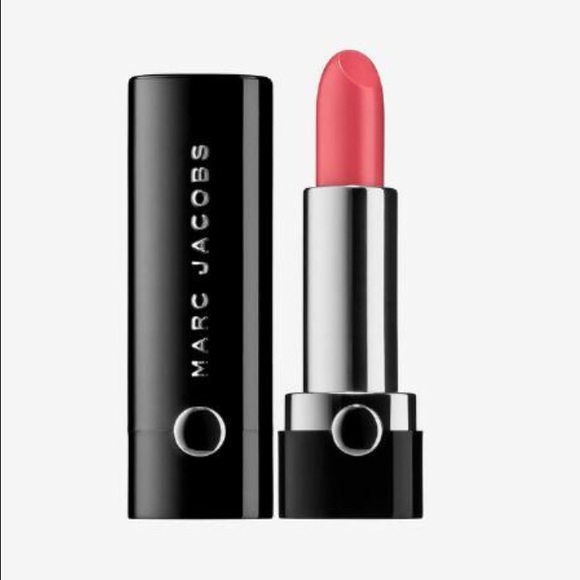 Marc Jacobs lipstick in "Jolly Molly"