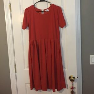 Large LuLaRoe Amelia dress