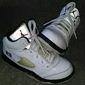 Jordan independent day retro 5s