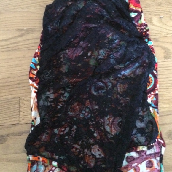 Tank top - Picture 3 of 4