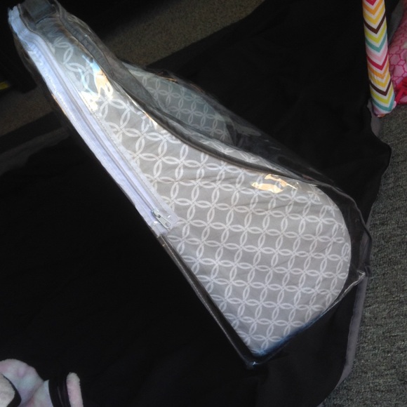 Maternity back pillow - Picture 2 of 4