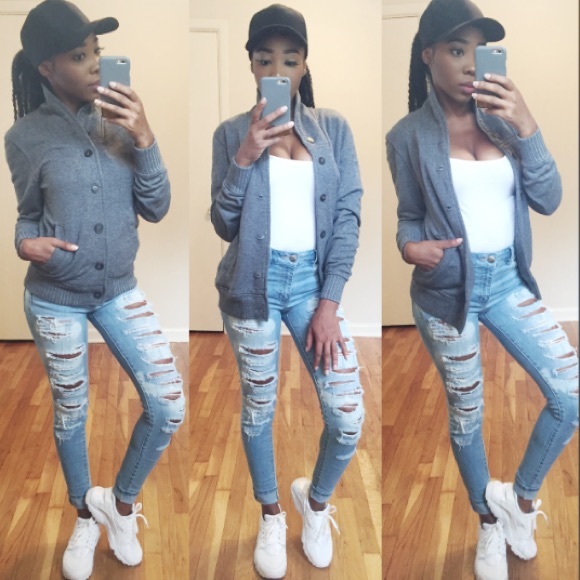 H&M Sweaters - RED HOT SALE🔥🔥H&M cardigan
