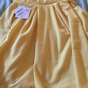 NWT Yellow Size Small LuLaRoe Madison Skirt