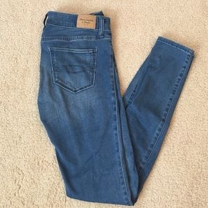 Abercrombie jeans