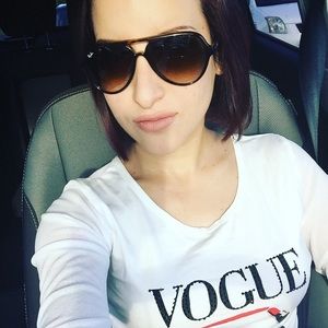 Meet your Posher, Sulema