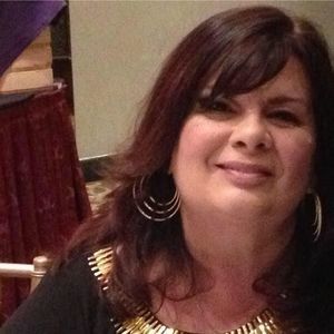 Meet your Posher, Gabriela