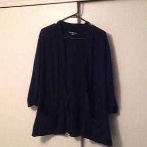 Croft & Barrow navy blue cardigan with pockets