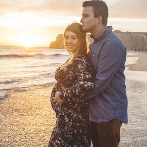 Gorgeous Jessica Simpson Maternity Dress